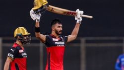 சதம் அடிப்பதற்கு முன்னாள் இவ்வளவு பேச்சா..போட்டியின் இடையே நடந்த சுவாரஸ்ய சம்பவம்..உண்மை கூறிய கோலி