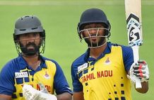 தமிழ்நாடு டீம்ல எல்லோருக்கும் அவர் அப்பா மாதிரி... கண்கலங்கிய ஷாருக்கான்