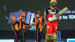 வந்துட்டேன்னு சொல்லு... திரும்ப வந்துட்டேன்னு சொல்லு... அதிரடி காட்டும் எஸ்ஆர்எச் பௌலர்