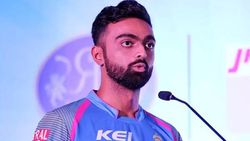 ஐபிஎல் ஒரு கொண்டாட்டம் இல்லீங்க... அது நிறைய பேருக்கு சாப்பாடு போடுது... அத நிறுத்தக்கூடாது!