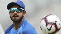 இந்திய அணியில் மீண்டும் இடம்பெறுவது பத்தியெல்லாம் யோசிக்கலை... விஜய் சங்கர் சொல்லிட்டாரே!