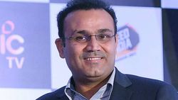 வார்னர் செஞ்ச தப்பு இதுதான். அவருக்கு கொஞ்சம் கூட அது இல்ல.. சுட்டிக்காட்டி விளாசும் சேவாக்!