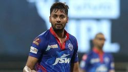 கோலி இல்ல.. ரோஹித் இல்ல.. தோனி கேப்டன்ஷிப்பில் ஆடணும் - ஆக்ரோஷ பவுலரின் கனவு