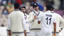 5 வருடத்திற்கு முன் நடந்த அதே சம்பவம்.. ஜூஸ் குடிக்கும் கேப்பில்..முகமது ஷமியிடம் கோலி கூறிய ப்ளான்!