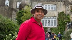 பக்கத்து கிராமத்தில்.. குப்பை கொட்டிய இந்திய கிரிக்கெட் வீரர்.. கையும் களவுமாக பிடித்த இளைஞர்கள்