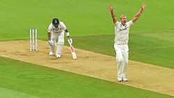 இந்திய அணியை சரிய வைத்த 6'8