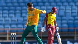 கடைசி பந்தில் சிக்ஸ்.. மேட்சை மாற்றிய அந்த 