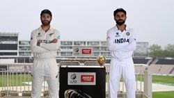 அப்போது நடந்ததை போலவே நடக்குதே..இந்திய அணிக்கு தோல்வி முகமா? ரசிகர்களுக்கு பயத்தை தரும் அந்த சம்பவம்