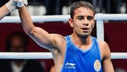 அமித் பங்கால் நாக்-அவுட்.. இந்தியாவின் பாக்ஸிங் 