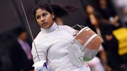 தகர்ந்த நம்பிக்கை.. முதல் சுற்றில் வென்ற தமிழ்நாட்டின் பவானி தேவி.. 2வது சுற்றில் தோற்றது எப்படி?