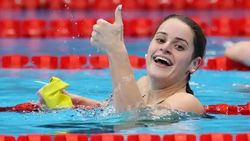 பெண்கள் 100 மீ நீச்சல் பிரிவில் தங்கம் வென்ற ஆஸ்திரேலியாவின் மெக்கியான்.. புதிய ஒலிம்பிக் ரெக்கார்ட்