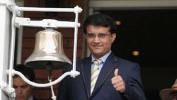 உருவாகிறது கங்குலி வாழ்கை திரைப்படம்.. பிரபல பாலிவுட் நடிகர் ஒப்பந்தம்.. பெரும் பட்ஜெட்டில் திட்டம்!