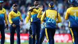 இந்தியா - இலங்கை தொடரில் குழப்பம்.. விளையாட மறுத்து போர்க்கொடி தூக்கிய 5 வீரர்கள்.. காரணம் என்ன?