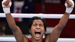 லோவ்லினாவின் காலிறுதி ஆட்டம்... வியந்துப்போன ஜாம்பவான்கள்.. பதக்கம் குறித்து நெகிழ்ச்சி பதிவுகள்!