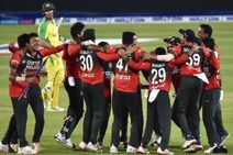 ஆஸி. டீமா இது?.. வங்கதேசத்திடம் படுதோல்வி அடைந்த மஞ்சள் படை.. 3:0 கணக்கில் டி 20 தொடரை இழந்தது!