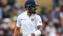 ஐந்தே நிமிடத்தில்.. கேப்டன் கோலி புதிய சாதனை.. தோனியை விஞ்சிய ரெக்கார்டு