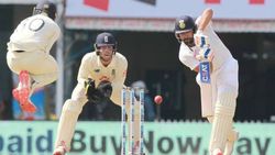 ‘யாரை பார்த்து சோம்பேறினு சொல்ற’.. தினேஷ் கார்த்திக் எழுப்பிய கேள்வி.. கடுப்பான ரோகித் சர்மா!