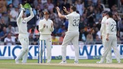 63 ரன்களில் 8 விக்கெட்.. மிகப்பெரும் பேட்டிங் கொலாப்ஸ் - இங்கிலாந்து இன்னிங்ஸ் வெற்றி!