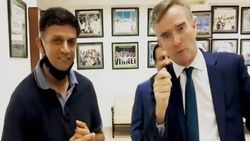 இங்கிலாந்து தூதரக அதிகாரிக்கு.. தனது ஸ்டைலில்.. 