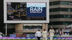விடாது பெய்த மழை.. முடிவுக்கு வந்த 2ம் நாள் ஆட்டம்.. பேக் டூ பேக் விக்கெட்ஸ்.. தடுமாறும் இந்தியா