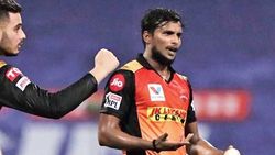 ஐபிஎல் மெகா ஏலத்தில் டி.நடராஜன் எங்கே?..அடிப்படை தொகையிலேயே பெரும் ஏமாற்றம்.. ஆர்வம் காட்டுமா அணிகள்!