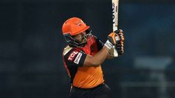 யோவ் என்னயா பன்ற.. ‘அதிரடி வீரர்’ கேதர் ஜாதவ் எடுத்த தைரியமான முடிவு.. மோசமாக கிண்டலடித்த ரசிகர்கள்!