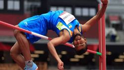 பாரா ஒலிம்பிக்: 11 ஆக உயர்ந்த பதக்க எண்ணிக்கை.. புதிய சாதனையுடன் பதக்கம் வென்ற பிரவீன் குமார்!