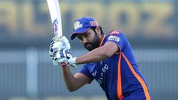 ரோகித் சர்மாவுக்கு என்ன ஆனது?... மும்பை கொடுத்த ட்விஸ்ட்.. மழுப்பிய கெயிரன் பொல்லார்ட்!