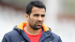 பழைய சாதனைகளையே பேசிட்டு இருக்காதீங்க.. சீனியர் வீரருக்கு செக்.. நேரடியாக தாக்கிய ஜாகீர் கான்!