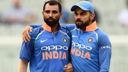 “ ச்சீ ச்சீ.. முதுகெலும்பு இல்லாதவங்க” ஷமி மீது நடத்தப்பட்ட தாக்குதல்.. விட்டு விளாசிய விராட் கோலி!