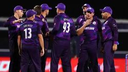 “யாரு சாமி இவங்க?”.. முன்னணி அணிகளை புரட்டி எடுக்கும் சிறிய அணி.. கெத்தாக டி20 உலகக்கோப்பைக்கு வருகை