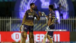 கடைசி ஓவரில் திக் திக்.. திரிபாதியின் அட்டகாசமான சிக்ஸரால் இறுதிப் போட்டிக்கு முன்னேறியது கேகேஆர்