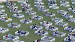 “கோட்டை தாண்டி யாரும் வரக்கூடாது”.. டி20 உலகக்கோப்பையில் செய்யப்பட்ட விநோத ஏற்பாடு. போட்டோ படு வைரல்