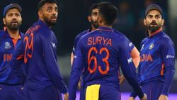 பாக். இருந்த அதே நெருக்கடி இன்று இந்தியாவுக்கு.. கோலிக்கு இருக்கும் அழுத்தம்.. என்ன காரணம்!