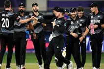 காப்பி அடிச்சிருந்தா கூட ஜெய்ச்சி இருக்கலாம்..!! கோட்டை விட்ட நியூசிலாந்து..