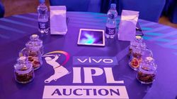 ஐபிஎல்: யாரும் எதிர்பாராத முடிவு.. 3 அணிகளின் தக்கவைப்பு பட்டியல் வெளியானது.. யாருக்கெல்லாம் இடம்?