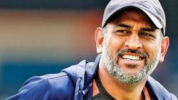 இந்திய அணிக்குள் மீண்டும் வரும் தோனி.. 2வது டி20-ல் பங்கேற்க திடீர் ட்விஸ்ட்.. காரணம் என்ன?