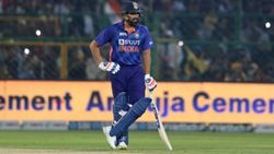 ஒரு யோசனைக்கே இப்படியா?.. நியூசியின் அதிரடியை அடக்க ரோகித் போட்ட சிம்பிள் ப்ளான்.. சுவாரஸ்ய பின்னணி!