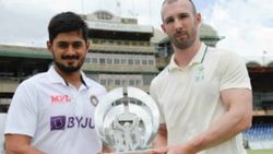 சீனியர்ஸ் வழிவிடுங்க.. இனி நாங்க பாத்துக்கிறோம்.. மாஸ் காட்டும் இந்தியா ஏ அணி..!!