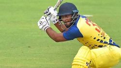 மீண்டும் அடித்து நொறுக்கிய தமிழக வீரர் ஷாரூக்கான்…!!