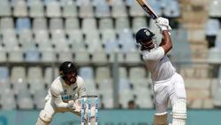 பஞ்சாப் கொடுத்த 14 கோடி நல்லா வேலை செய்யுது..!! இந்திய அணியை காப்பாற்றிய மாயங்..!!