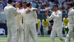 தென்னாப்பிரிக்க வீரருக்கு கொரோனா? வெளியான தகவலால் பரபரப்பு.. IND Vs SA தொடர் ரத்தாக வாய்ப்பு..!!