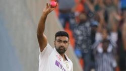 தமிழக வீரர் அஸ்வினுக்கு கொரோனா.. இங்கிலாந்துக்கு செல்லவில்லை.. இந்திய அணிக்கு பின்னடைவு