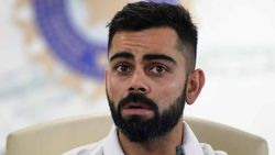 ஒருநாள் போட்டிகளிலிருந்து விலக கோலி முடிவு..?? கேப்டன் பதவி பறிப்பால் அதிருப்தி..!!