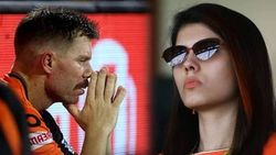 “நிறைவேறாமல் போகும் டேவிட் வார்னரின் கனவு”.. ஐபிஎல் அணிகளின் ஒற்றுமை.. ஆர்சிபி போட்ட பலே திட்டம்!