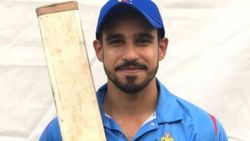 அடிப்படை விலையிலிருந்து 10 மடங்கு விலை போன இளம் வீரர்..!! யார் இந்த அபினவ் சட்ரங்கனி