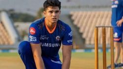 சச்சின் மகன் பெயர் வந்ததும் சிரிப்பலை..!! மும்பையை பார்த்து கிண்டல் செய்த ஆக்சனர்..!!