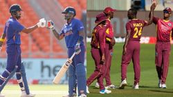 இவ்வளவு அலட்சியம் கூடாது..!! இந்தியா மோசமான ஆட்டம்..!! பூரான் படைக்கு ஈஸி டார்கெட்..!!