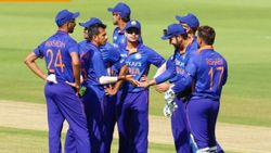 2 சீனியர்களுக்கு மீண்டும் ஏமாற்றம்.. 2வது ODI க்கான இந்திய அணி ப்ளேயிங் 11.. ரோகித் எடுத்த முடிவு!!