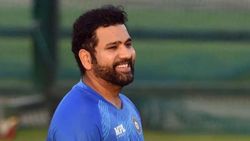 உலகின் நம்பர் 1 டி-20 கேப்டன்..!! ரோகித் சர்மா புதிய சாதனை.. நான் இல்ல, அணி தான் காரணம்..